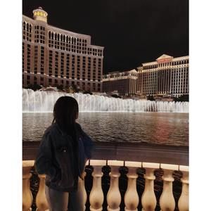 Meet your Posher, Estephanie